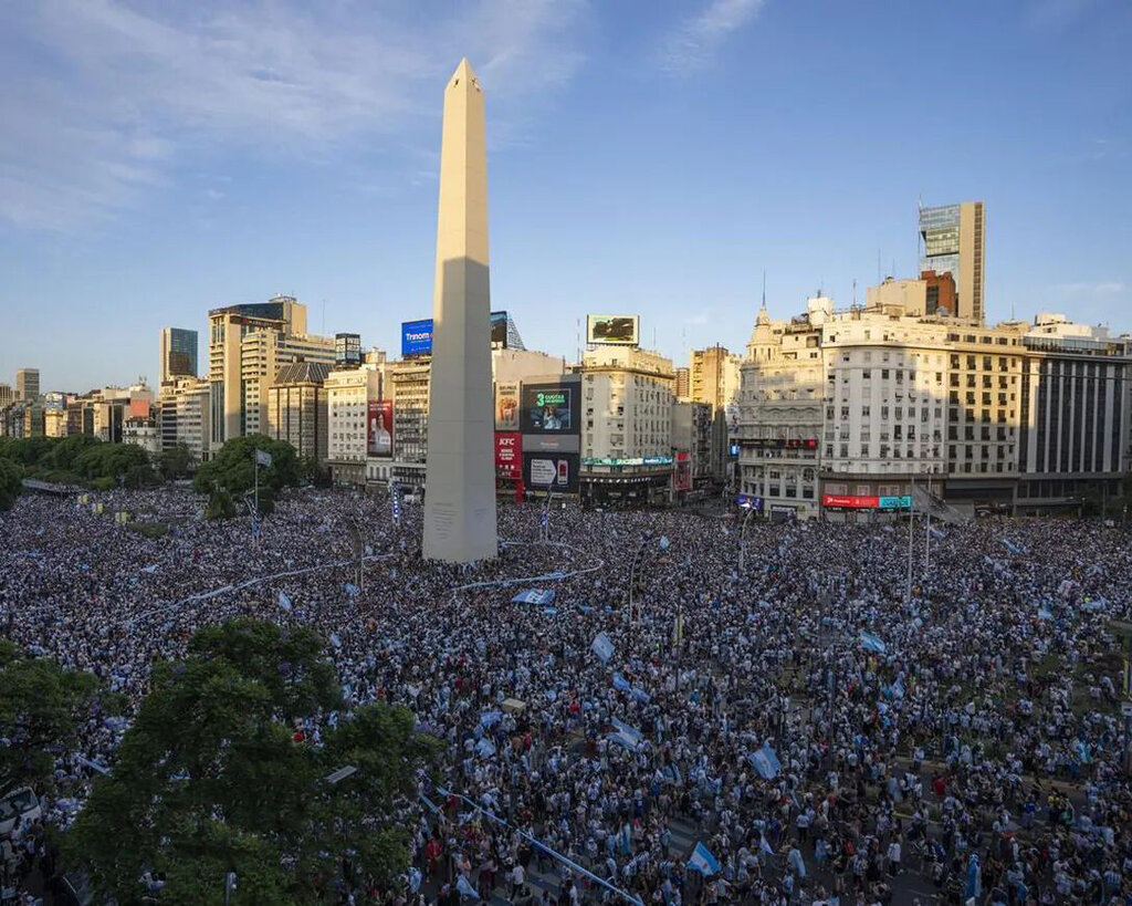 تصاویر| ازدحام میلیونی مردم آرژانتین بعد از صعود به فینال جام جهانی